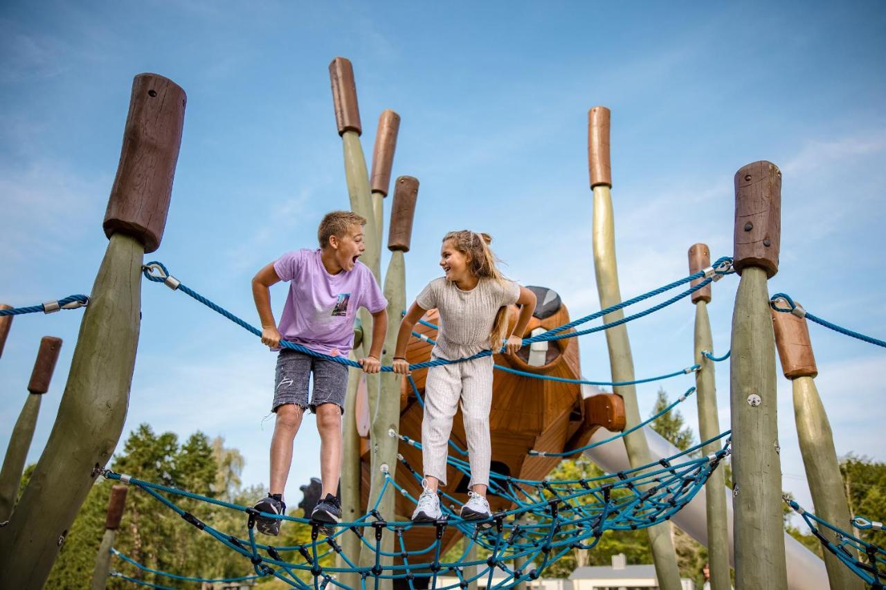 ホテル Center Parcs De Eemhof ゼーウォルデ エクステリア 写真